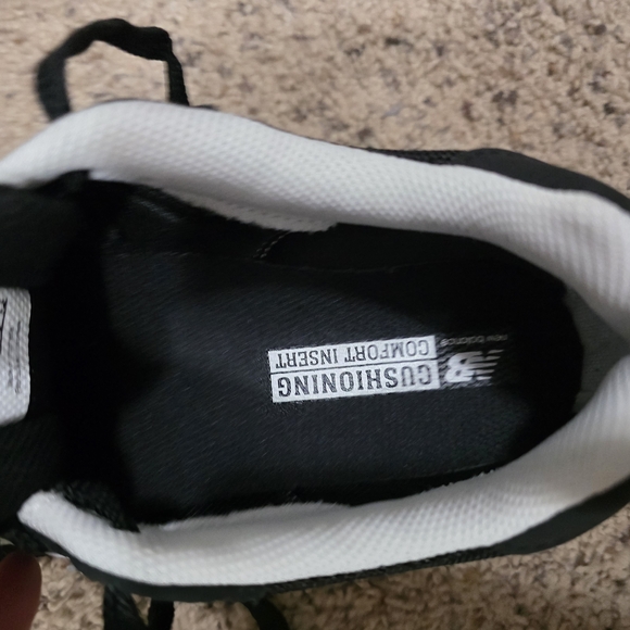 New Balance 515 Women's Black Sneakers - Picture 6 of 7